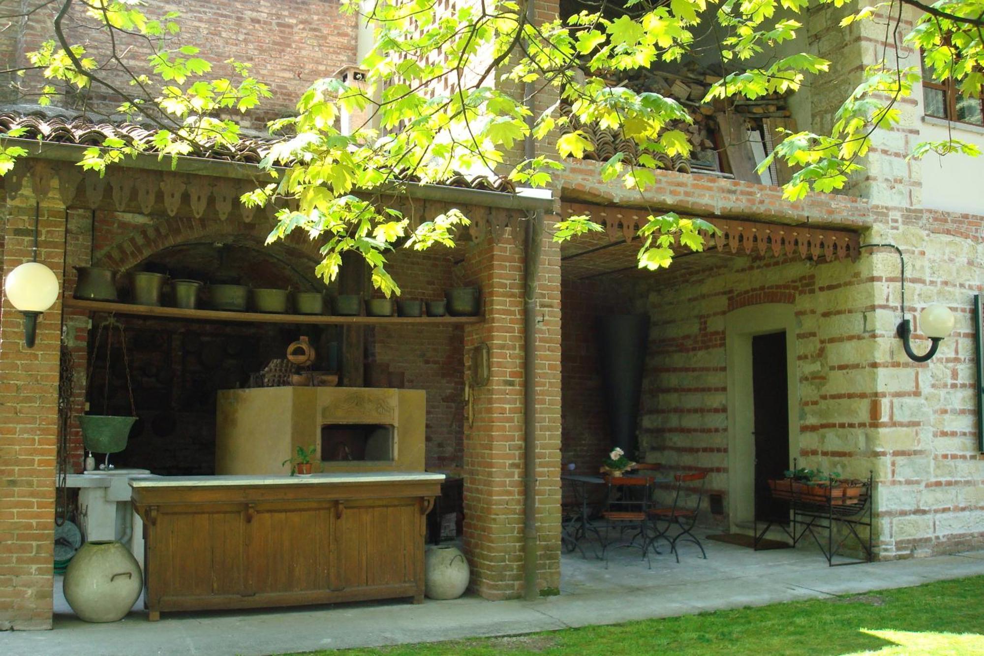 Dimora Storica La Corte Delle 4 Stagioni Ozzano Monferrato Exterior foto
